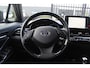 Toyota C-HR 1.8 Hybrid Achteruitrijcamera/Miracast/Bluetooth/Cruise control/DAB+/Parkeersensoren rondom/Inklapbare spiegels/Dodehoek detectie/18 Inch/Privacy glass