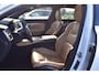 Volvo V90 2.0 T6 AWD Inscription Exclusive | Panoramadak | B&W | Luchtvering | Massage | 21"|