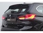 BMW X1 xDrive25e High Executive | Pano | Head-up | Camera | Verwarming