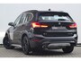 BMW X1 xDrive25e High Executive | Pano | Head-up | Camera | Verwarming