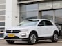 Volkswagen T-Roc 1.5 TSI 150 pk DSG IQ Drive | Trekhaak | Navigatie | Climatronic | ACC | App Connect | Stoelverwarming | PDC | Elektrische Klep |
