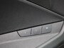 Audi E-tron 55 quattro Business edition 95 kWh | Parkeersensoren | Elektrisch Achterklep | Climate Control | Lichtmetalen Velgen |