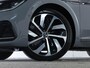 Volkswagen Arteon R-Line 1.4 TSI eHybrid 218 PK DSG | LED Matrix IQ | Supersport Zetels | 360 Camera | Head-Up | Panoramadak | Trekhaak |