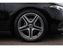 Mercedes-Benz A-klasse 160 Business Solution Panoramadak Widescreen Trekhaak 18 inch AMG Velgen Navigatie Camera Full LED Lane Assist Stoelverwarming