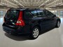 Volvo V70 2.5T Momentum Incl. BTW, Rijklaar+Garantie...