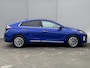 Hyundai Ioniq Comfort EV 38 kWh Automaat / Fabrieksgarantie tot 06-2026 / 8 jaar Batterijgarantie /Dealer onderhouden  / Dealer onderhouden / Achteruitrijcamera / Adaptieve CC / Navigatie / Apple Carplay Android / Stuur- en stoelverwarming / Infinity audio / Bluelink /