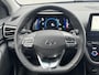 Hyundai Ioniq Comfort EV 38 kWh Automaat / Fabrieksgarantie tot 06-2026 / 8 jaar Batterijgarantie /Dealer onderhouden  / Dealer onderhouden / Achteruitrijcamera / Adaptieve CC / Navigatie / Apple Carplay Android / Stuur- en stoelverwarming / Infinity audio / Bluelink /