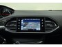 Peugeot 308 1.2 PureTech Style 130 PK | Handgeschakeld | Parkeersensor | Getinte ramen | Licht Metalen Velgen | Cruise Control | Airco | Navigatie | 1e eigenaar