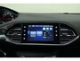 Peugeot 308 1.2 PureTech Style 130 PK | Handgeschakeld | Parkeersensor | Getinte ramen | Licht Metalen Velgen | Cruise Control | Airco | Navigatie | 1e eigenaar