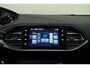 Peugeot 308 1.2 PureTech Style 130 PK | Handgeschakeld | Parkeersensor | Getinte ramen | Licht Metalen Velgen | Cruise Control | Airco | Navigatie | 1e eigenaar