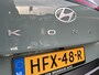 Hyundai Kona 1.6 GDI 141pk HEV Comfort Smart | Camera | Draadloos carplay | Climate control | Adaptive cruise control | Dodehoekdetectie | Elektrische achterklep | Full Led koplampen | 18'' velgen | Stuurverwarming | Stoelverwarming