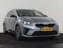 Kia Ceed 1.5 T-GDi GT-Line | Trekhaak | Stoel & stuurverwarming | Leder/Alcantara | Camera | Adaptive cruise | Park Assist | Climate control | Full LED | Carplay | Navigatie | Sportstoelen
