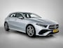 Mercedes-Benz A-klasse 180 AMG Star Edition AMG Line | Ledkoplampen | Apple CarPlay | Licht- en zicht pakket | Keyless-Go | Spiegel Pakket | Stoelverwarming. Inclusief 24 maanden MB Certified garantie voor Europa.