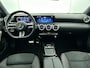 Mercedes-Benz A-klasse 180 AMG Star Edition AMG Line | Ledkoplampen | Apple CarPlay | Licht- en zicht pakket | Keyless-Go | Spiegel Pakket | Stoelverwarming. Inclusief 24 maanden MB Certified garantie voor Europa.