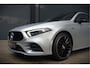 Mercedes-Benz A-klasse 250 e Advantage AMG | Panoramadak | Burmester | Stoelverwarming | Memory Seat | Cruise Control | Camera | Apple Carplay | Ambiance Verlichting | Night Pakket | Keyless |