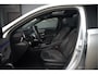 Mercedes-Benz A-klasse 250 e Advantage AMG | Panoramadak | Burmester | Stoelverwarming | Memory Seat | Cruise Control | Camera | Apple Carplay | Ambiance Verlichting | Night Pakket | Keyless |