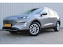 Ford Kuga 2.5 PHEV Titanium X | Incl. 12 maanden garantie | Cruise control | Trekhaak | Climate control | Stoelverwarming voor + achter | Stuurverwarming | Parkeercamera | Apple carplay/Android auto |