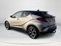 Toyota C-HR 1.8 Hybrid First Edition **NAVIGATIE/ TREKHAAK/ DODEHOEK DETECTIE/ STOELVERWARMING/ 36 MAANDEN GARANTIE**