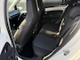 Volkswagen Up! 1.0 move up! | BlueM. | Airco | Navi |