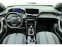 Peugeot 2008 1.2 PureTech Allure 100 PK | Handgeschakeld | Airco | Cruise Control | Camera | Navigatie | Licht Metalen Velgen | 3D Instrumentenpaneel