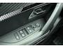 Peugeot 2008 1.2 PureTech Allure 100 PK | Handgeschakeld | Airco | Cruise Control | Camera | Navigatie | Licht Metalen Velgen | 3D Instrumentenpaneel