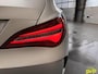 Mercedes-Benz CLA Shooting Brake 180 | AMG | MAGNO-ZILVER | Pano | Navi | Dodehoek | Memory | Elektr Stoel | Multispaak | Elektr klep