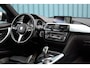 BMW 3-Serie Touring 320i High Executive M Sport 184PK | Groot Navi | Leder | Schuif/kantel dak