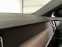 Volvo V90 B5 Ultimate Dark | Head-Up Display | Harman Kardon | Adaptieve Cruise Control | Stoelverwarming voor+achter | Stuurwielverwarming | 20 Inch | Elektrische voorstoelen | Contour stoelen met wit stiksel en bies | Zitting verlenging voorstoelen | Lederen dashboard | Full LED Meesturende koplampen | Pilot Assist | BLIS Dode Hoek Detectie | Google Infotainment | Keyless Drive | Parkeersensoren voor+achter | Privacy Glass | Elektrisch bedienbare achterklep | Geïntegreerde zongordijnen achterportieren | 4-Zone Climate Control | Alarm Klasse III | DAB Radio | Apple Carplay/Android Auto | Volvo On Call met mobiele App functie | Onyx Black Metallic |