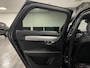 Volvo V90 B5 Ultimate Dark | Head-Up Display | Harman Kardon | Adaptieve Cruise Control | Stoelverwarming voor+achter | Stuurwielverwarming | 20 Inch | Elektrische voorstoelen | Contour stoelen met wit stiksel en bies | Zitting verlenging voorstoelen | Lederen dashboard | Full LED Meesturende koplampen | Pilot Assist | BLIS Dode Hoek Detectie | Google Infotainment | Keyless Drive | Parkeersensoren voor+achter | Privacy Glass | Elektrisch bedienbare achterklep | Geïntegreerde zongordijnen achterportieren | 4-Zone Climate Control | Alarm Klasse III | DAB Radio | Apple Carplay/Android Auto | Volvo On Call met mobiele App functie | Onyx Black Metallic |