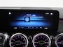 Mercedes-Benz GLB 200 Luxury Line 7p. | Trekhaak | Panoramadak | 19" lichtmetalen velgen | Widescreen | Sfeerverlichting | Stoelverwarming |