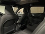 Volvo C40 Single Motor Extended Range Plus 82 kWh | All Season banden | Adaptieve Cruise Control | Stoel en Stuurwielverwarming | 20 Inch | Pilot Assist | BLIS Dode Hoek Detectie | Parkeercamera | Google Infotainment | Textiel City Canvas bekleding | Zitting verlenging voorstoelen | Panoramadak | Keyless Drive | Privacy Glass | Parkeersensoren voor+achter | Elektrisch bedienbare achterklep | Warmtepomp | DAB Radio | Apple Carplay/Android Auto | Alarm Klasse III | Volvo On Call met mobiele App functie | Vapour Grey Metallic |