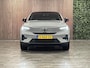 Volvo C40 Single Motor Extended Range Plus 82 kWh | All Season banden | Adaptieve Cruise Control | Stoel en Stuurwielverwarming | 20 Inch | Pilot Assist | BLIS Dode Hoek Detectie | Parkeercamera | Google Infotainment | Textiel City Canvas bekleding | Zitting verlenging voorstoelen | Panoramadak | Keyless Drive | Privacy Glass | Parkeersensoren voor+achter | Elektrisch bedienbare achterklep | Warmtepomp | DAB Radio | Apple Carplay/Android Auto | Alarm Klasse III | Volvo On Call met mobiele App functie | Vapour Grey Metallic |