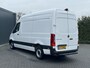 Mercedes-Benz Sprinter 317 CDI 170 PK / L2H2 / AUTOMAAT / 270 A DEUREN / AIRCO / CRUISE / APPLE CARPLAY / 3-ZITS / CAMERA