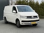 Volkswagen Transporter 2.0 TDI 150 PK DSG AUTOMAAT / HIGHLINE / L1H1 / LED / TREKHAAK / AIRCO / CRUISE / NAVI / APPLE CARPLAY