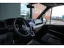 Volkswagen Crafter 50 2.0 TDI L4 164 PK Automaat | Bakwagen | Laadklep 1.000 kg laadvermogen | Navigatie | Dubbellucht | Camera | Geveerde stoel