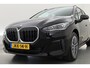 BMW 2-Serie Active Tourer 220i | Navi | Camera | Stoelverw. | Apple CarPlay | Cruise | 17''