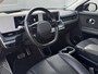 Hyundai Ioniq 5 Lounge 73kWh / Accu SOH 99.8% / Fabrieksgarantie tot 10-2026 / Dealer onderhouden / WLTP 451 km / CCS snelladen / Warmtepomp / Stuur-, Stoel en Achterbank verwarming / Adaptief CC /