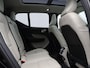 Volvo XC40 2.0 T4 Momentum Pro / Pan. dak / Trekhaak / Leder / Privacy glass / Parkeercamera /