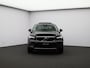Volvo XC40 2.0 T4 Momentum Pro / Pan. dak / Trekhaak / Leder / Privacy glass / Parkeercamera /