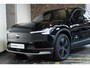 Volvo EX30 Cross Country Twin Motor Performance Ultra 69 kWh | 360º Parkeercamera | Panorama Dak | 22KW Boordlader | Elektrisch Verstelbare Voorstoelen | Audio by Harman Kardon | Keyless Entry | Extra Getint Glas Achter