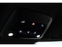 Volvo EX30 Cross Country Twin Motor Performance Ultra 69 kWh | 360º Parkeercamera | Panorama Dak | 22KW Boordlader | Elektrisch Verstelbare Voorstoelen | Audio by Harman Kardon | Keyless Entry | Extra Getint Glas Achter