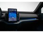 Volvo EX30 Cross Country Twin Motor Performance Ultra 69 kWh | 360º Parkeercamera | Panorama Dak | 22KW Boordlader | Elektrisch Verstelbare Voorstoelen | Audio by Harman Kardon | Keyless Entry | Extra Getint Glas Achter