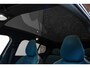 Volvo EX30 Cross Country Twin Motor Performance Ultra 69 kWh | 360º Parkeercamera | Panorama Dak | 22KW Boordlader | Elektrisch Verstelbare Voorstoelen | Audio by Harman Kardon | Keyless Entry | Extra Getint Glas Achter