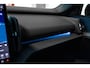 Volvo EX30 Cross Country Twin Motor Performance Ultra 69 kWh | 360º Parkeercamera | Panorama Dak | 22KW Boordlader | Elektrisch Verstelbare Voorstoelen | Audio by Harman Kardon | Keyless Entry | Extra Getint Glas Achter