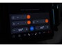 Volvo EX30 Cross Country Twin Motor Performance Ultra 69 kWh | 360º Parkeercamera | Panorama Dak | 22KW Boordlader | Elektrisch Verstelbare Voorstoelen | Audio by Harman Kardon | Keyless Entry | Extra Getint Glas Achter