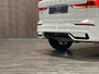 Volvo XC60 T6 AWD Recharge Plus Dark Long Range | Adaptieve Cruise Control | Stoel en Stuurwielverwarming | Parkeercamera | Pilot Assist | Bestuurdersstoel elektrisch geheugen | Contour Stoelen | Zitting verlenging voorstoelen | Schuifdak | Google Infotainment | 19 Inch | Keyless Drive | Parkeersensoren voor+achter | Elektrisch bedienbare achterklep | DAB Radio | Apple Carplay/Android Auto | Draadloos telefoon opladen | Volvo On Call met mobiele App functie |