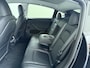 Tesla Model Y RWD LFP-Accu SOH 95% Warmtepomp Camera's Panoramadak Adap.Cruise Navi Autopilot Stoel+Stuur+Achterbank Verwarming Elek.Achterklep Dodehoek detector Draadloze telefoonlader Origineel Nederlandse Auto 1.600kg trekvermogen Tot 12-2032 Garantie op motor en Accu