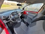 Toyota Aygo 1.0-12V Dynamic! Nieuwe APK! Airco l Camera l Elek pakket l LMV ALL SEASON BANDEN! TOPSTAAT!