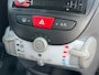 Toyota Aygo 1.0-12V Dynamic! Nieuwe APK! Airco l Camera l Elek pakket l LMV ALL SEASON BANDEN! TOPSTAAT!