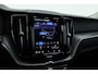 Volvo XC60 2.0 T6 Plug-in hybrid AWD Core | Pano | Pilot Assist | Blis | 4x Stoel- & stuurverw. | 19" | CarPlay |